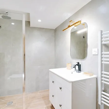 Maison A Saint-germain-des-pres شقة